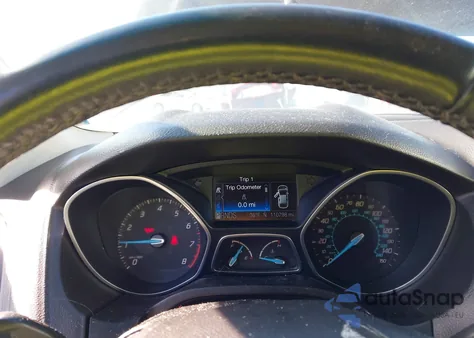 2012 Ford Focus Sel z USA, uszkodzony, nr VIN 1FAHP3H23CL391353